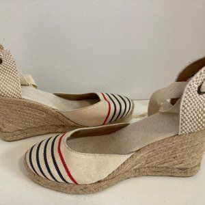 New authentic Soludos wedge lace-up espadrilles with stripes - size 6